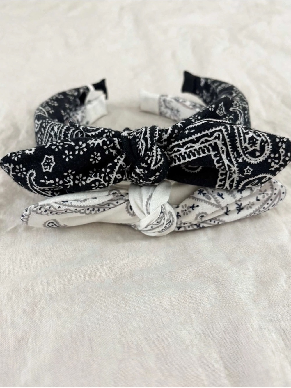Claire’s Paisley Bandana Bow Headband Set NWT 2pc - Picture 7 of 9